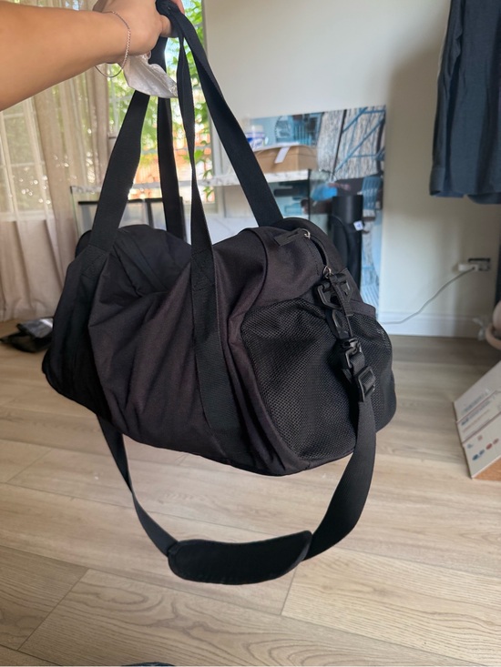 Nike Other - Nike Black Classic Duffel Bag with Shoulder Strap